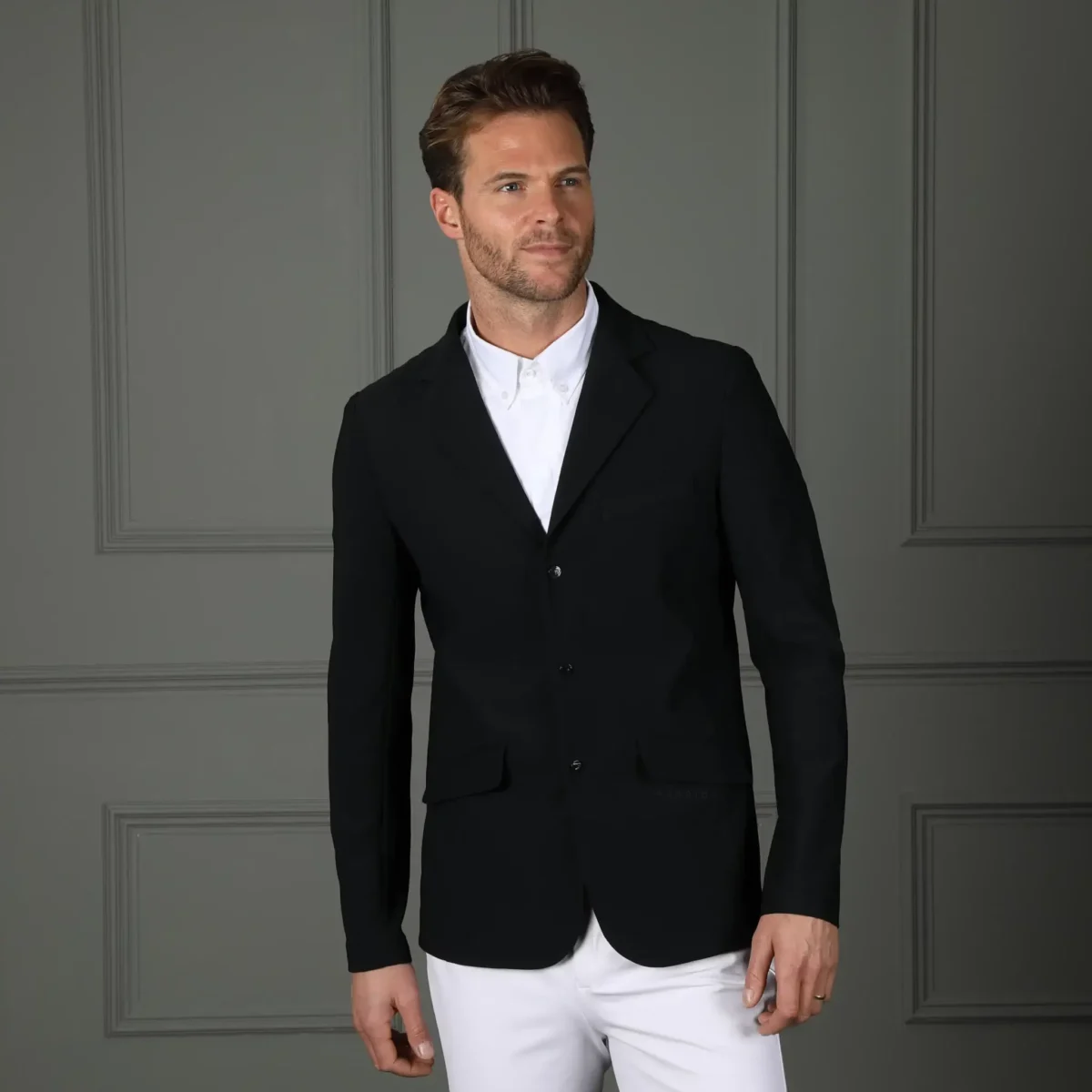 Aubrion Cambridge Men’s Show Jacket – Breathable, Stretch Fit & Elegant Equestrian Performance Wear
