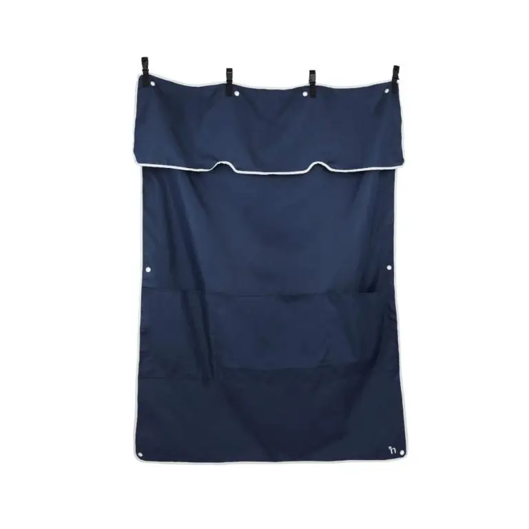 Horze Neat & Tidy Box Curtain – Practical Stall Curtain with Storage & Easy Attachment